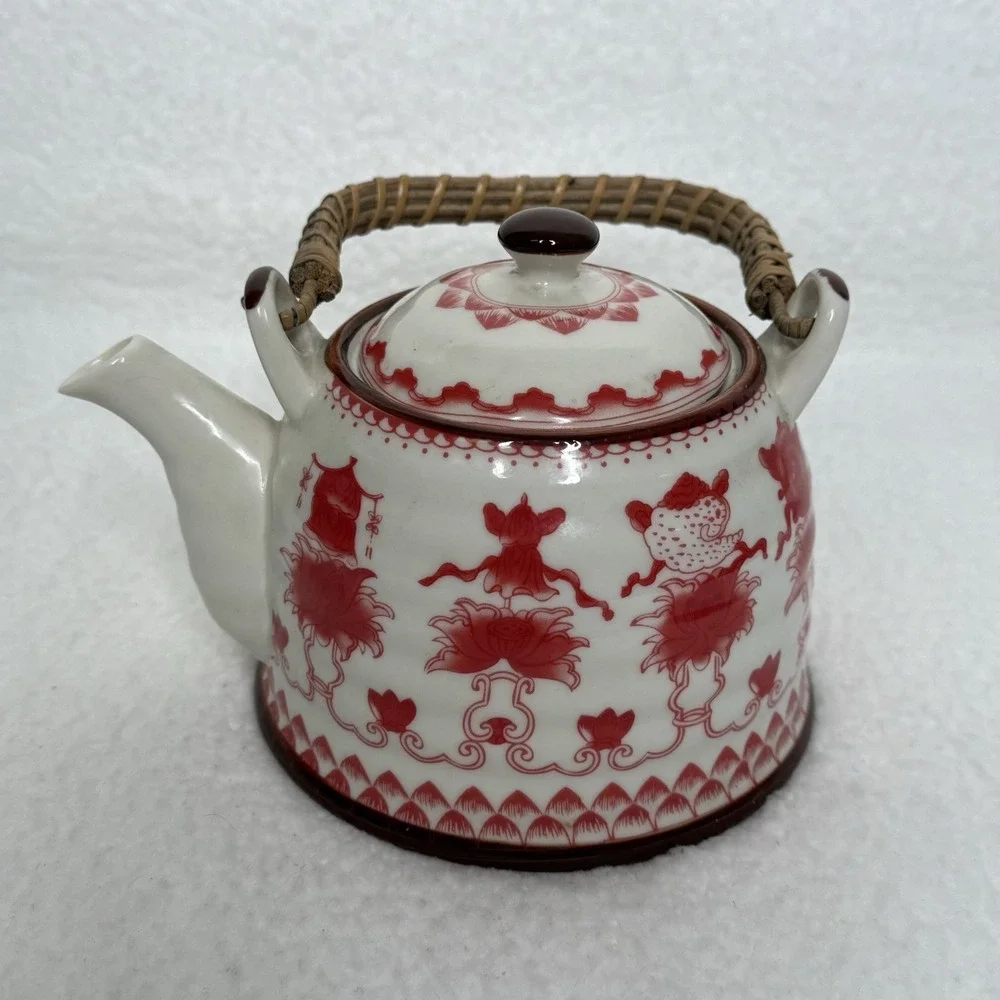 Vtg Chinese Red & White Teapot w/ Flower Wicker Handle with Tea Strainer